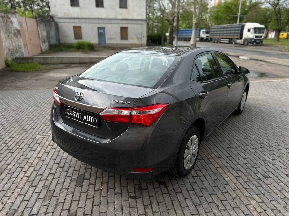 Продам Toyota Corolla 2013р. 1.3 бензин   Пробіг 76 тис. км.