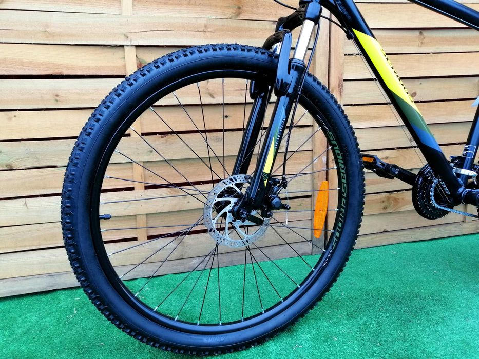POWYSTAWOWY SERIOUS ROCKVILLE DISC Roz 20" Hamulce Tarczowe Koła 27,5!