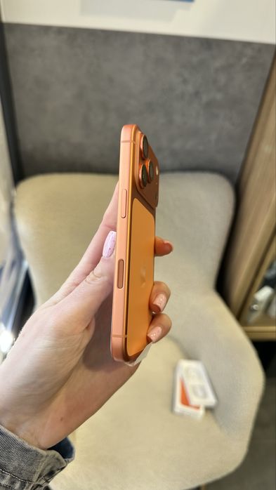 Open Box iPhone 17 Pro 256Gb Cosmic Orange