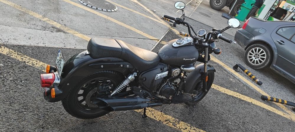 Keeway Superlight 125