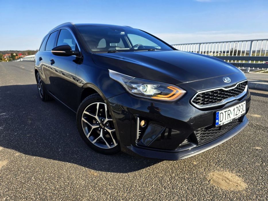 Kia Ceed Zadbany BLIS GT Line SERWISOWANY Full LED Kamera Asystent pasa RADAR