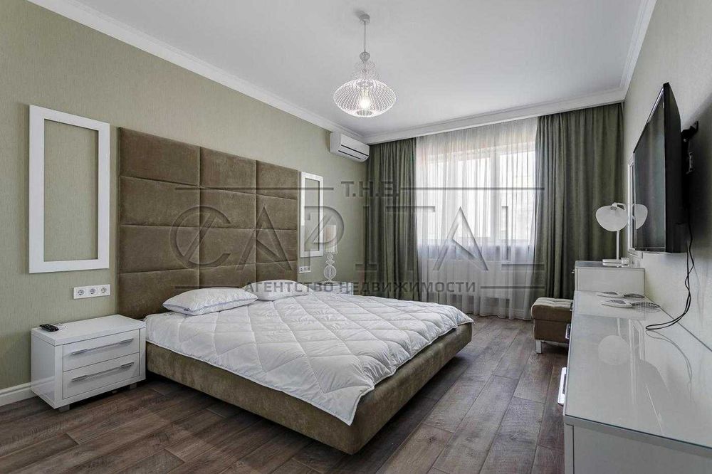 Дизайнерська квартира в Obolon Residences Набережна Парк Оболонь