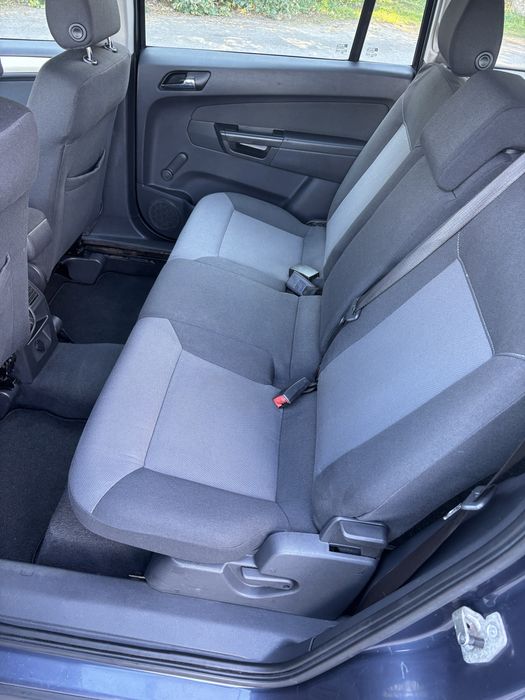 Opel Zafira 2009р