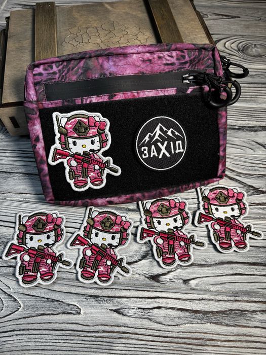 Шеврон Hello Kitty