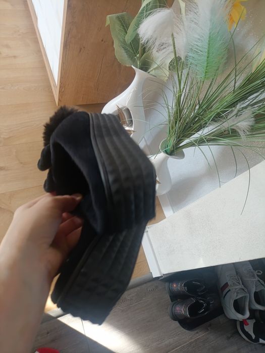 Nowe kapcie damskie 39
