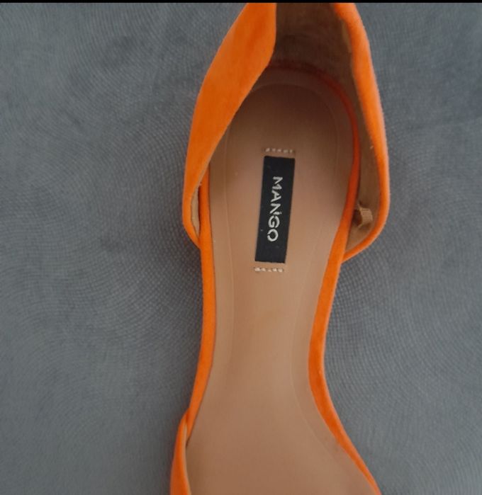 Sabrinas Novas Mango