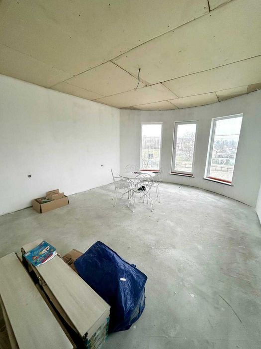 House in Ivano-Frankivsk - View 3