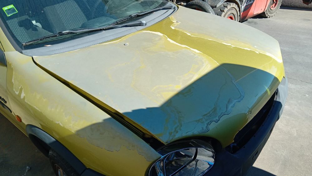 Capot OPEL Corsa B