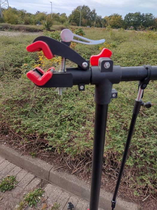 EUFAB markowy stojak - statyw serwisowy - naprawczy do roweru rowerowy