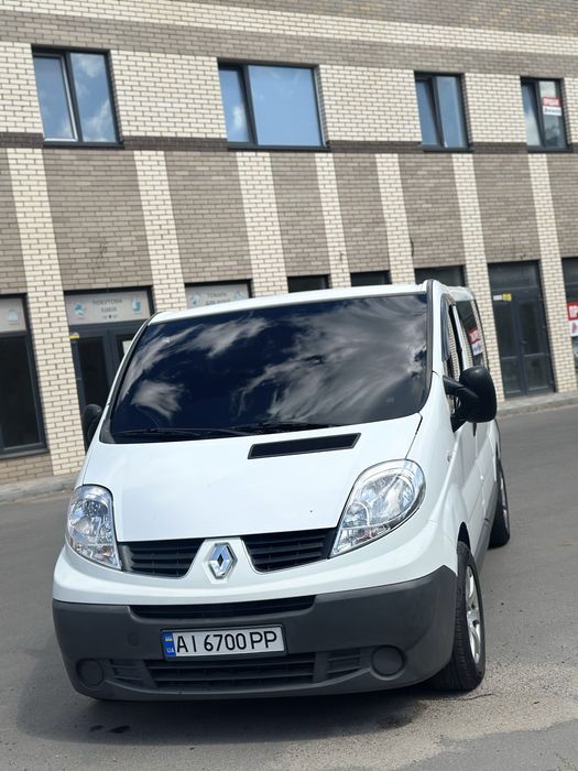 Renault Trafic 2.0 dCi • 2007 • 7+1 • 370 тис. км