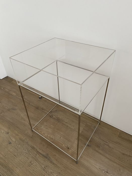 Mesa Zara Home Acrílico