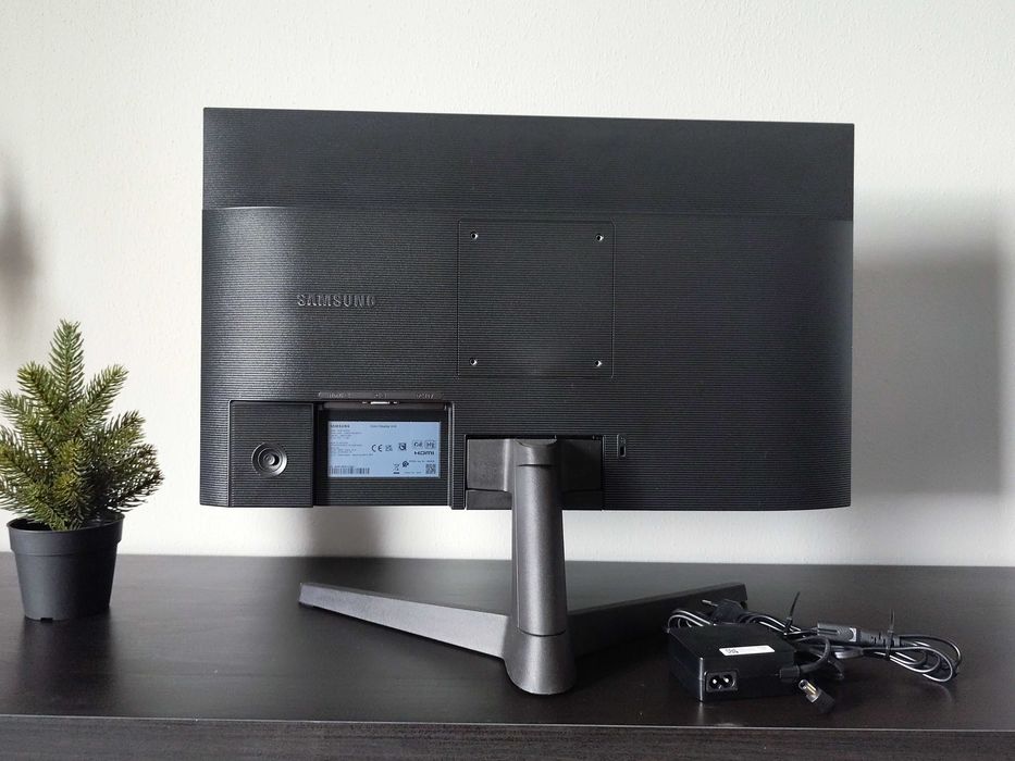 Monitor Samsung S24 Full HD