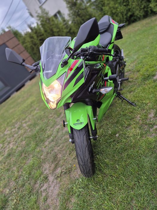 Kawasaki Ninja 125 jak nowy