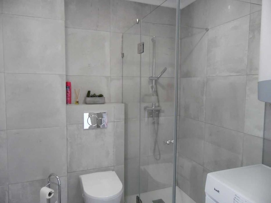 CASA BELLA VISTA -T2, pé p/praia, CENTRAL e estacionamento - QUARTEIRA