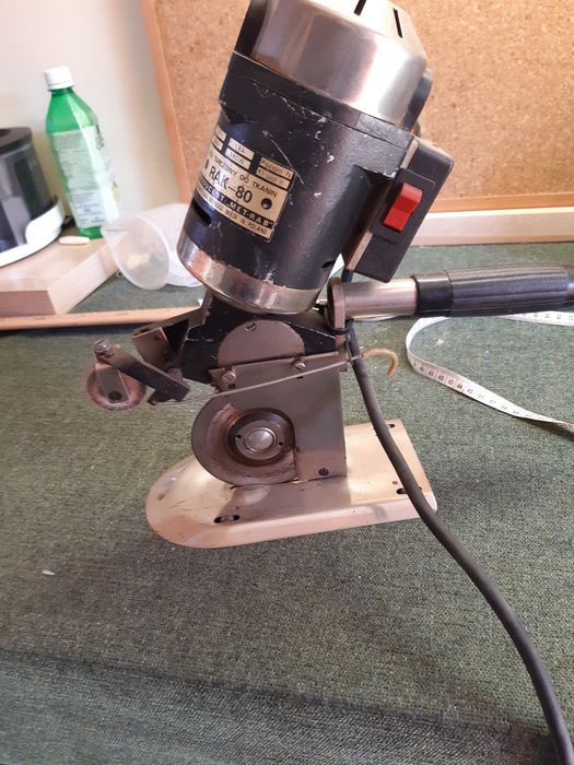 Nóż krawiecki tarczowy   RAK. 80