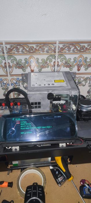 BMW NBT F20 F30 sistema navegação profissional