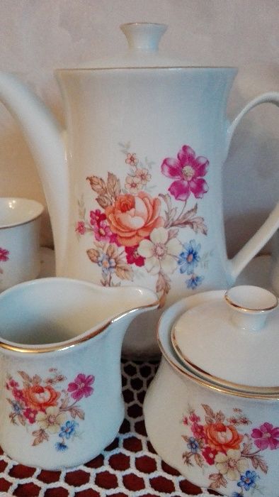 Serwis do kawy, wazon, stara porcelana Ćmielów, 6 osób