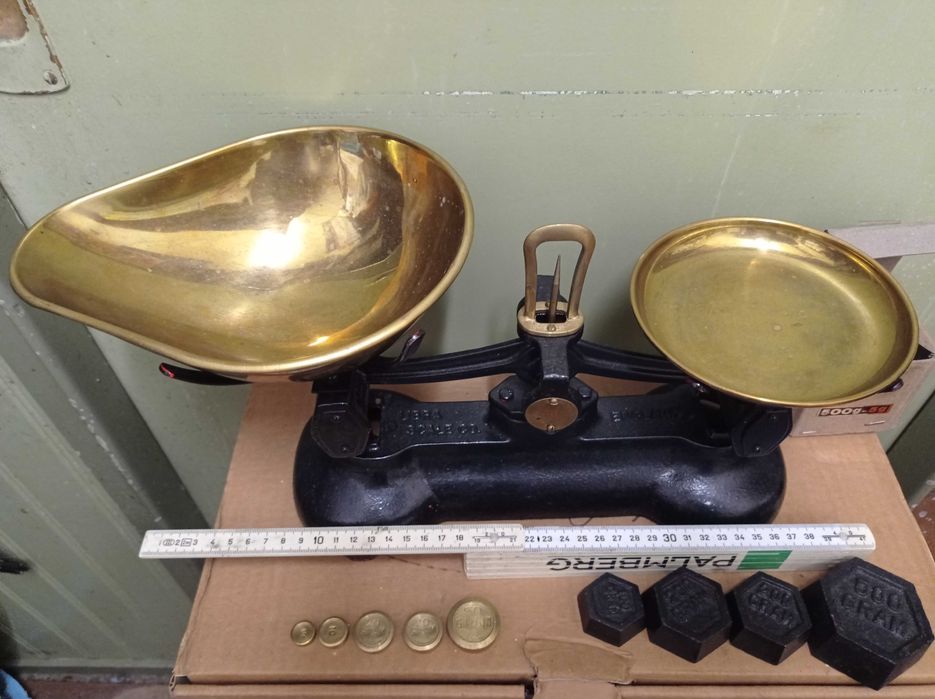 Waga szalkowa angielska Libra Scale Co.