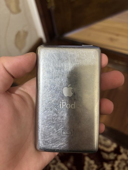 iPod Classic 6th Gen 80GB (Идеальный HDD, 0 Reallocs)