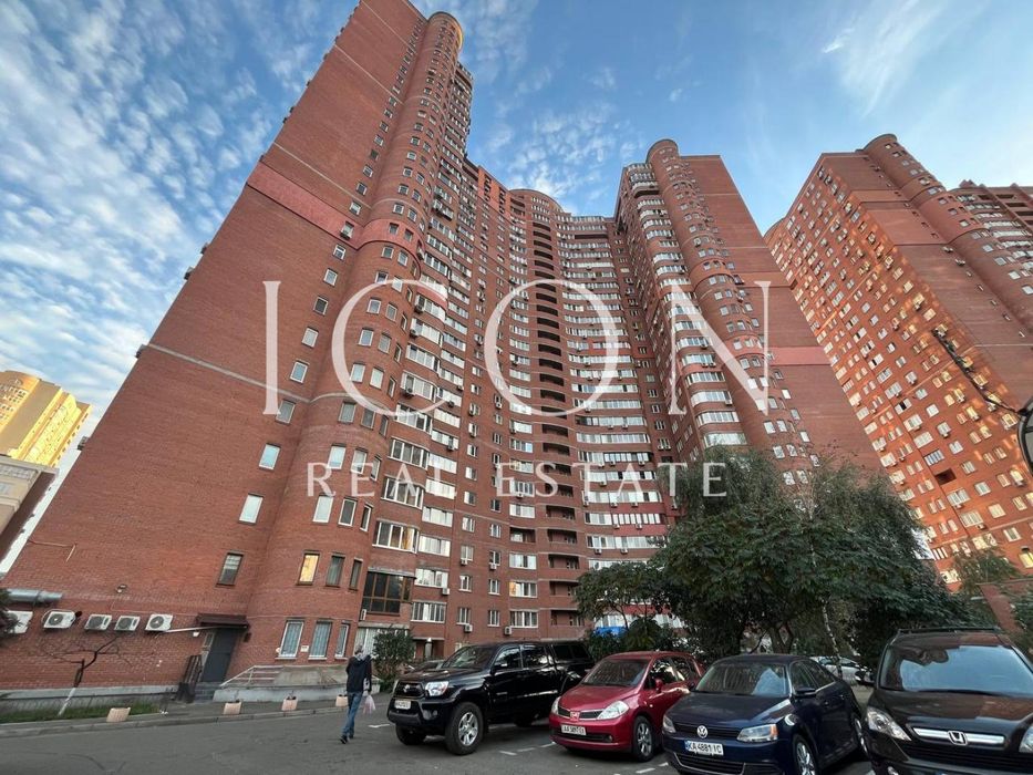 Продаж квартири 67м2 | Анни Ахматовой 13Д