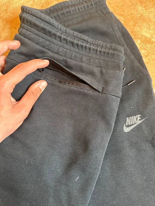 Чоловічі шорти Nike Tech Fleece