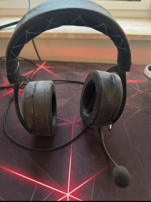 Słuchawki Corsair HS60