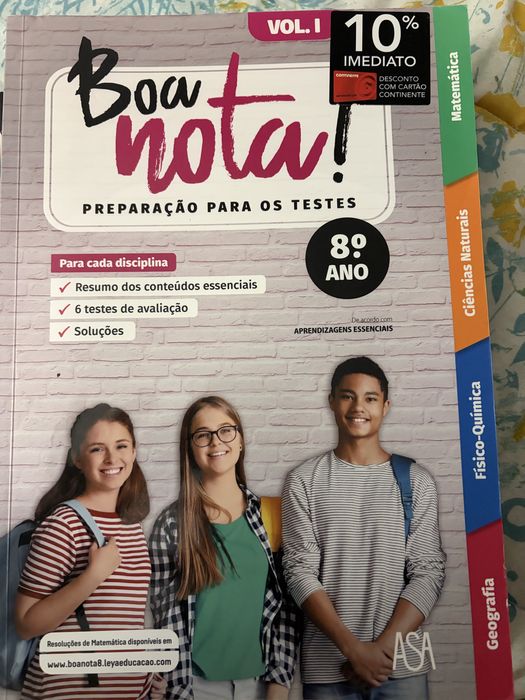 Livros de apoio escolar