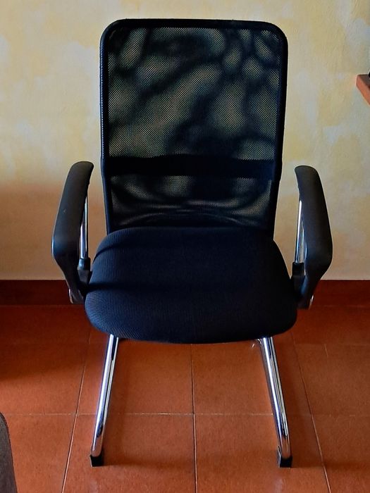 Cadeira Escritório c/ Braços