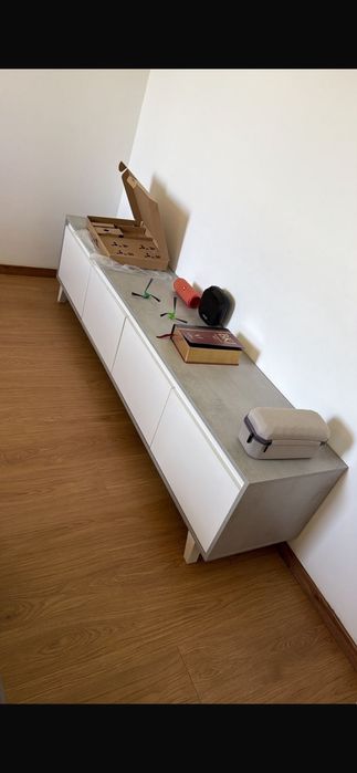 Aparador televisão