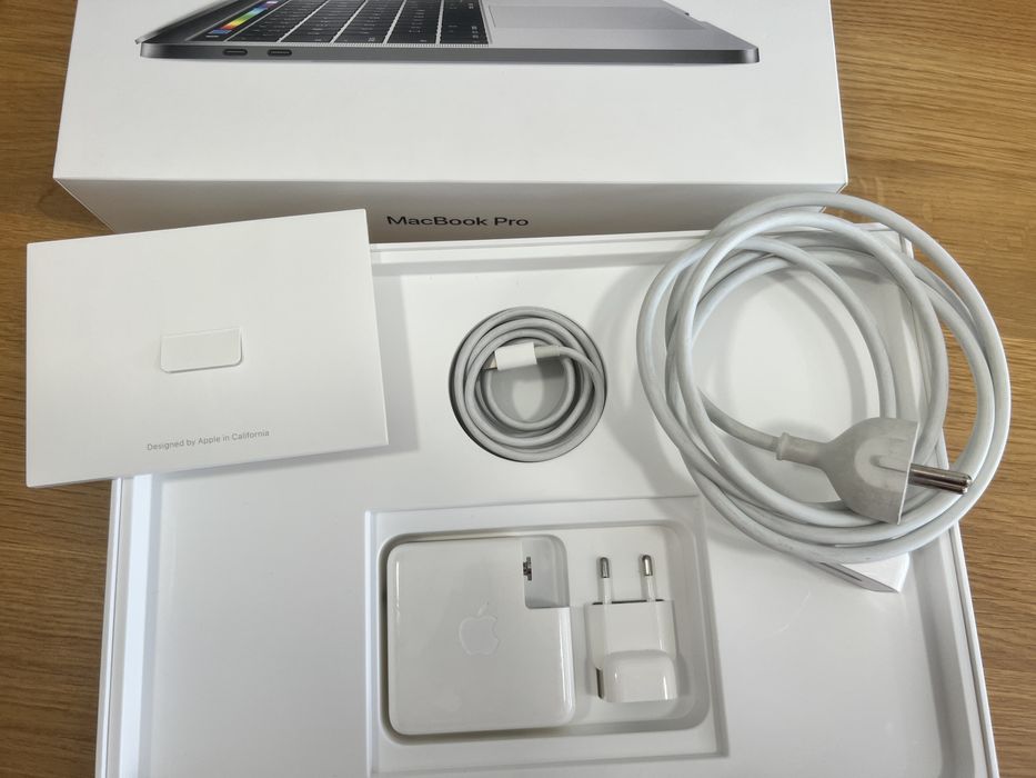 MacBook Pro 2016 TouchBar 13” i5 SSD 512Gb - Mafra/Oeiras