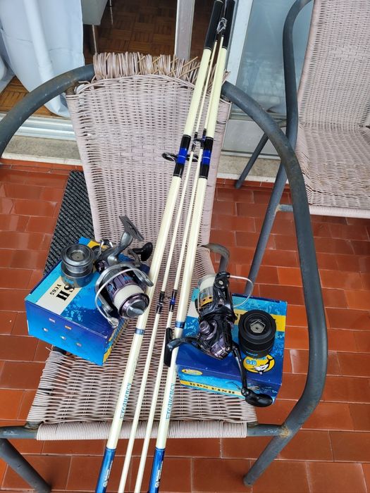 Oportunidade! Equipamento de Pesca – Canas 3M e Molinetes + Extras!