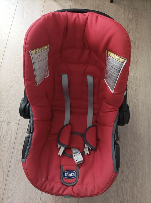 Fotelik samochodowy/ nosidełko Chicco 0-13 kg