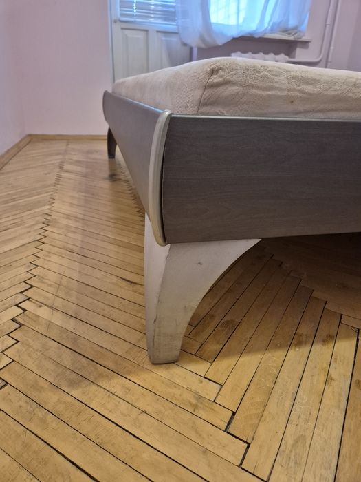 Віддам ліжко двоспальне