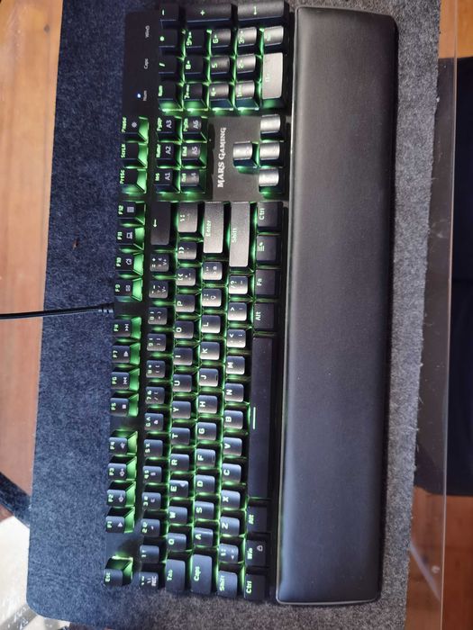 Teclado Gamer Mars Gaming - Preto e Azul