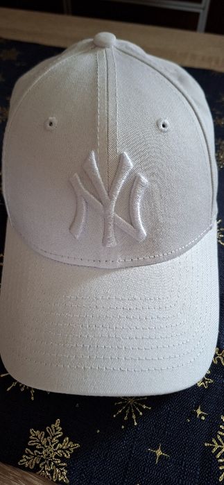 New Era nowa czapka z daszkiem