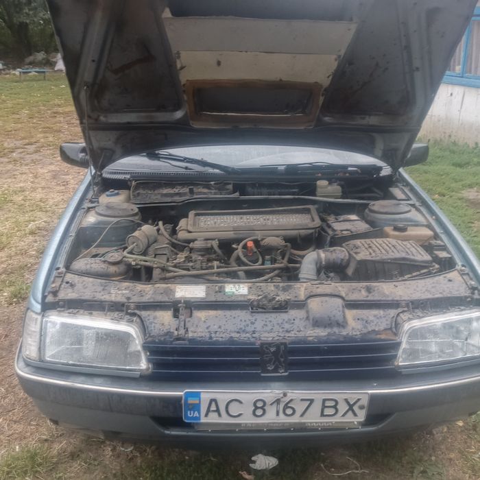 Продам машину peugeot
