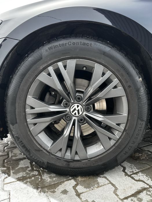 Пасат б8 2.0 дизель Автомат