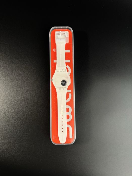 Часы Swatch SUOW701 белые, оригинал