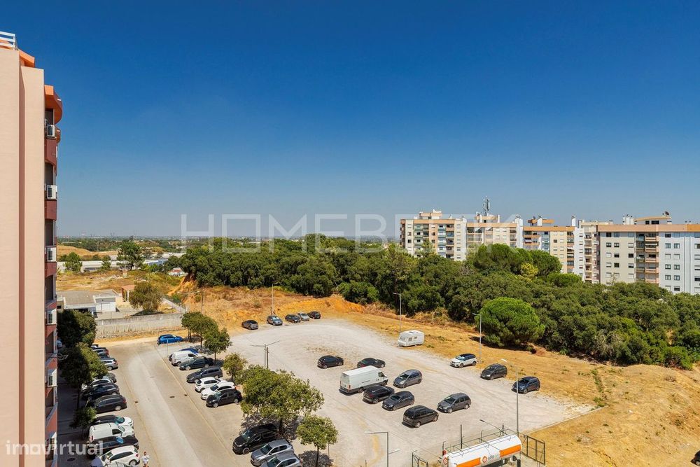 Apartamento T3 com  Arrecadação em Setúbal