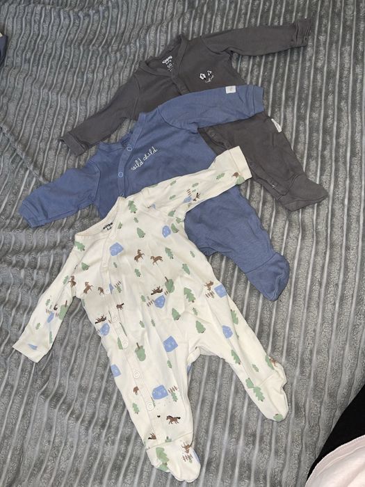 Продам речі лотом 56 р