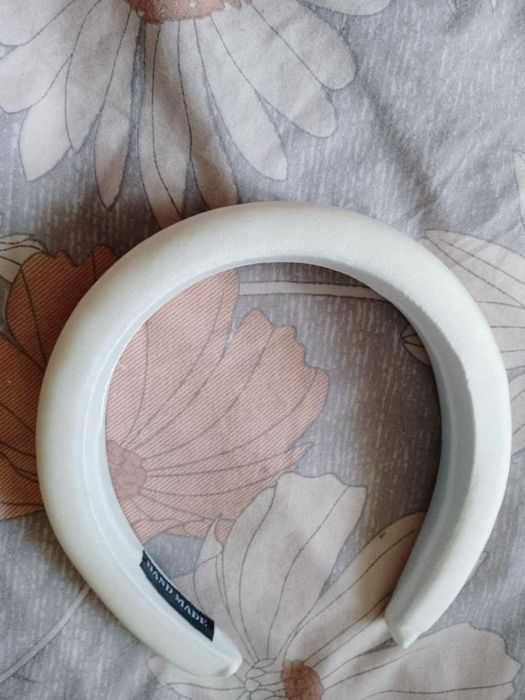 Обруч женский новый, в идеальном состоянии