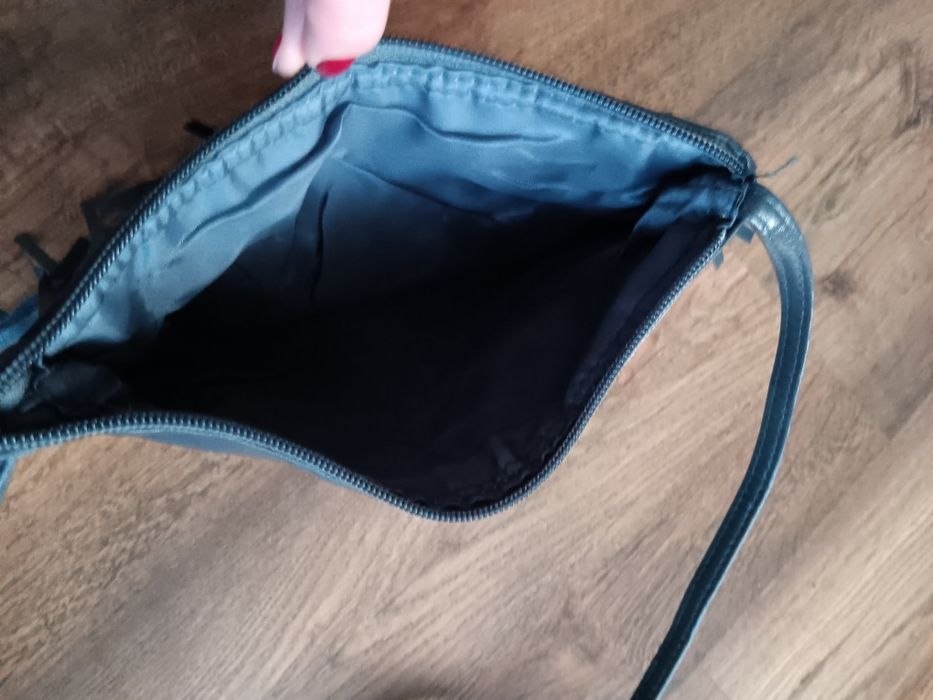 Torebka damska frędzle listonoszka
