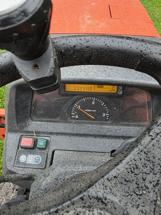 Traktor kubota 285l