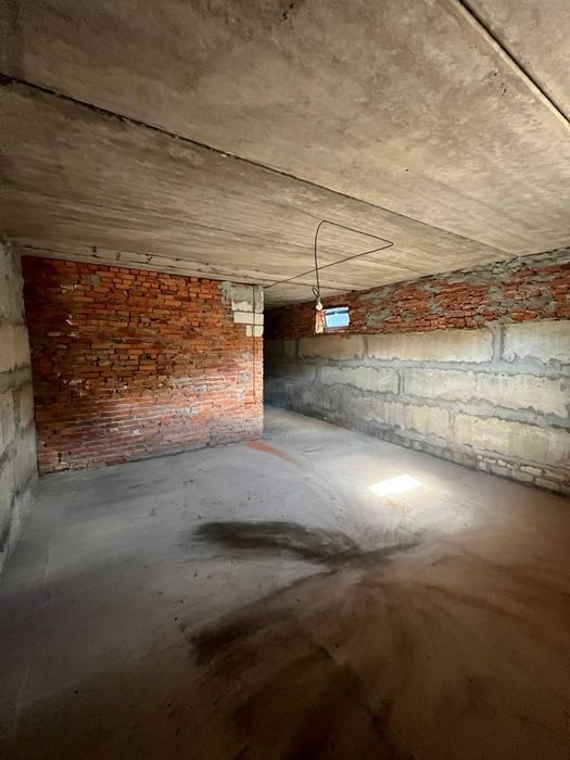 великий будинок  Бабаї, Бабаи