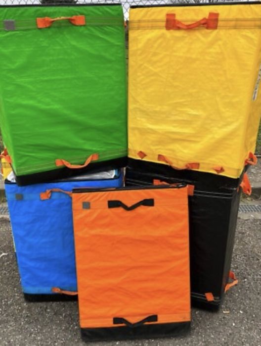 Bagi.         Amazon