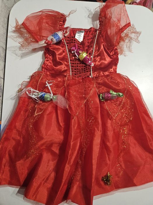 Костюм цукерочки на Новий рік