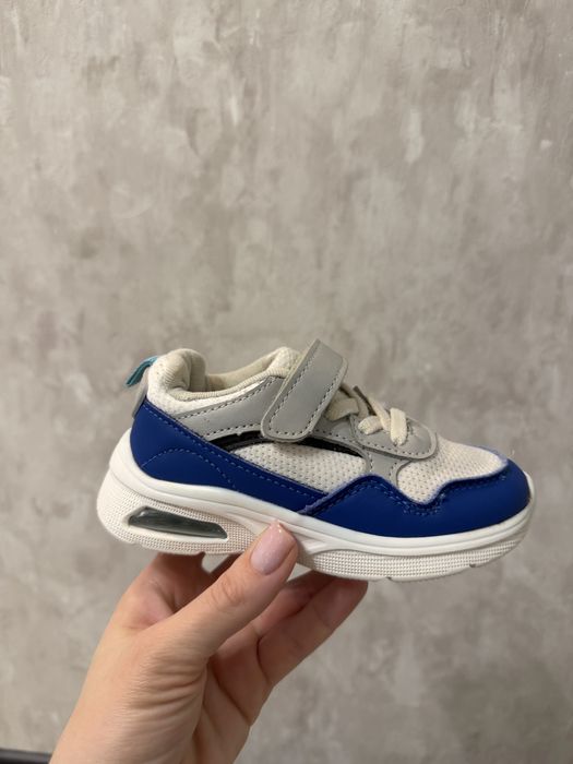 Кросівки дитячі Puma, Nike