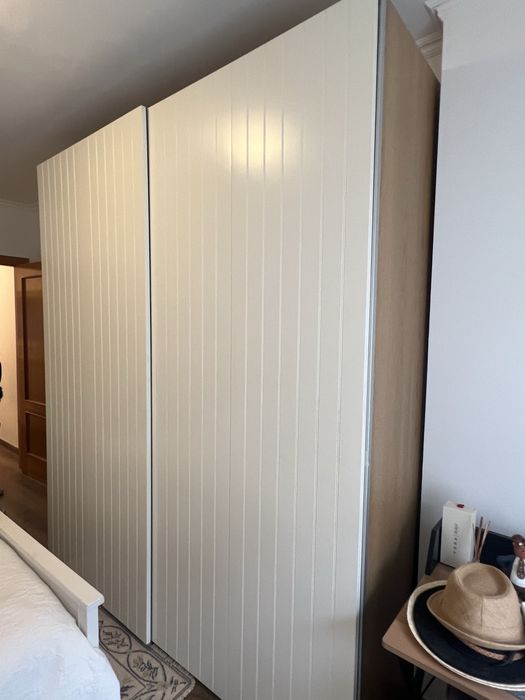 Roupeiro IKEA de Grande Capacidade – Impecável