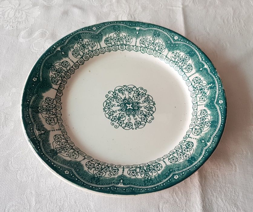 Vários pratos rasos e sopeiros Sacavem Rio