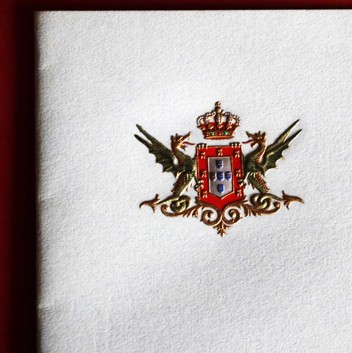 Casa Real papel de carta timbrado